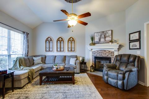 620 Messick Ct, Murfreesboro, TN 37130 photo 6