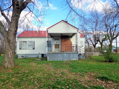 36 High St E, Mcewen, TN 37101 photo 4