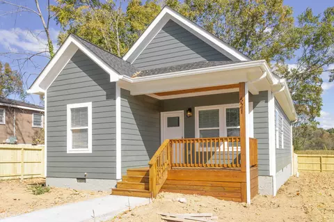 621 E 52nd St, Chattanooga, TN 37410 photo 2
