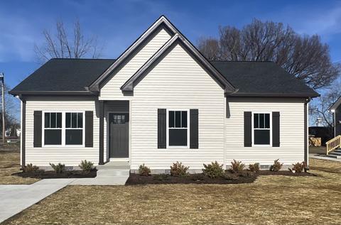 204 15th Ave E, Springfield, TN 37172 photo 1