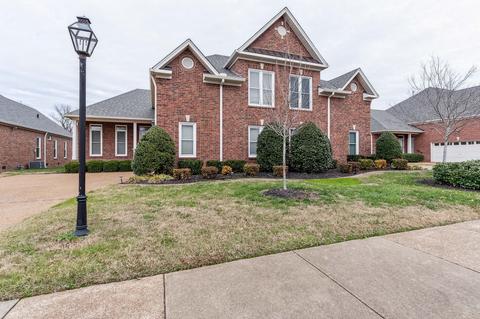 209 Stoners Glen Ct, Hermitage, TN 37076