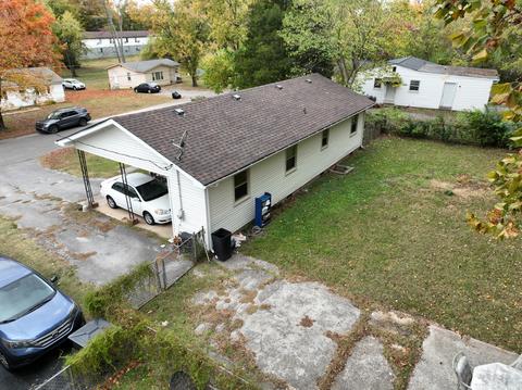 718 Givan Ct, Murfreesboro, TN 37130 photo 2