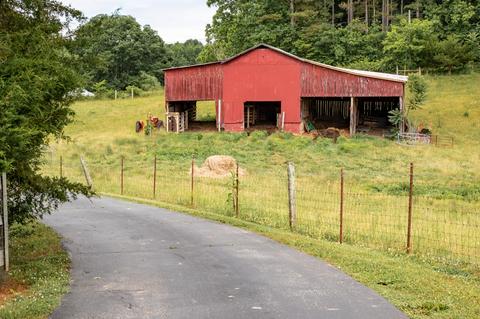 3278 Three Island Rd, Walling, TN 38587 photo 11