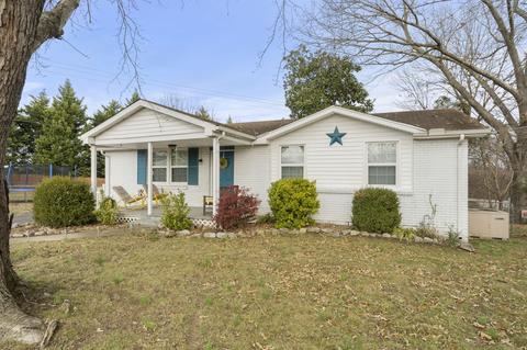 302 Grace St, Springfield, TN 37172 photo 2