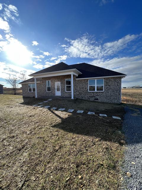 35 David Ln, Lafayette, TN 37083