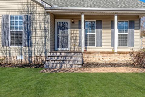 145 Silver Leaf Cir, Dickson, TN 37055 photo 4
