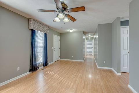 145 Silver Leaf Cir, Dickson, TN 37055 photo 7