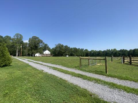 232 Martin Ln, Morrison, TN 37357 photo 3