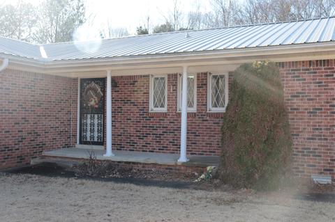 1080 Wilkinstown Rd, Parsons, TN 38363