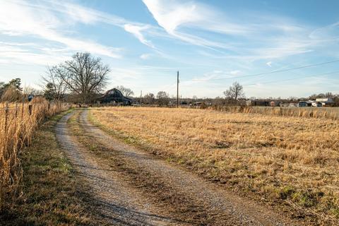 576 Swamp Rd, Eagleville, TN 37060 photo 25