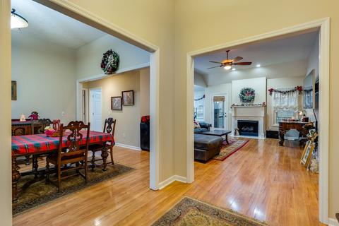 306 Lenox Ct, Springfield, TN 37172 photo 9
