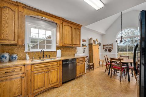 2506 Apache Trl, Murfreesboro, TN 37129 photo 9