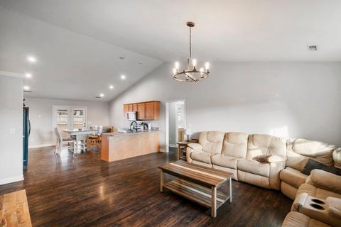 2012 Sparrow St, Spring Hill, TN 37174 photo 3