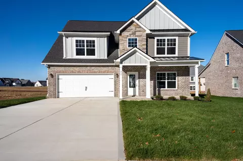955 Alton Dr, Clarksville, TN 37043