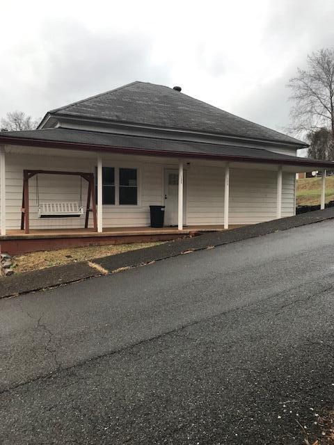 135 Highland St, Copperhill, TN 37317