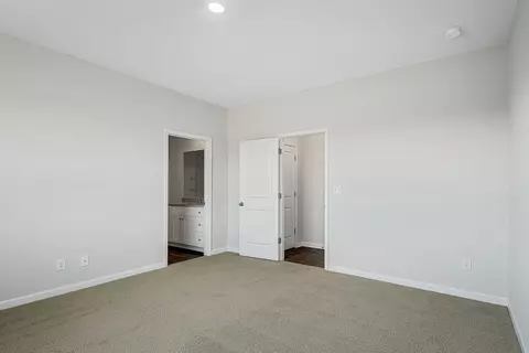 2425 Curbow Dr, Murfreesboro, TN 37127 photo 5