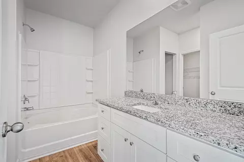 2425 Curbow Dr, Murfreesboro, TN 37127 photo 6