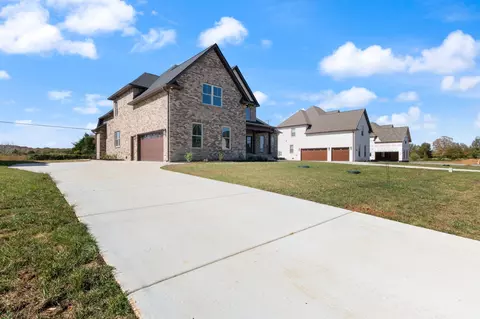 2712 Carousel Dr, Murfreesboro, TN 37128 photo 3