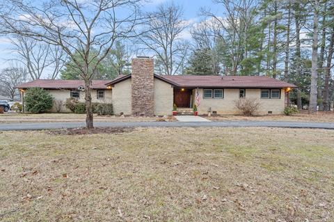 1200 Wilson Ave, Tullahoma, TN 37388