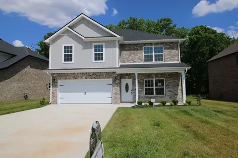 86 The Oaks, Clarksville, TN 37043