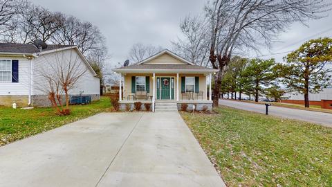 1601 Rawls St, Springfield, TN 37172 photo 2