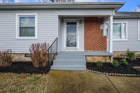 622 E Jefferson St, Pulaski, TN 38478 photo 2