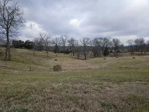 1112 Corum Hill Rd, Castalian Springs, TN 37031