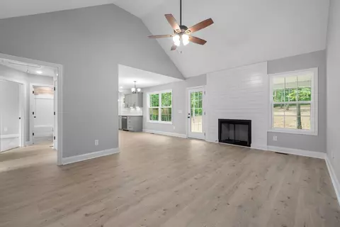 133 Swift Ln, Cunningham, TN 37052 photo 3
