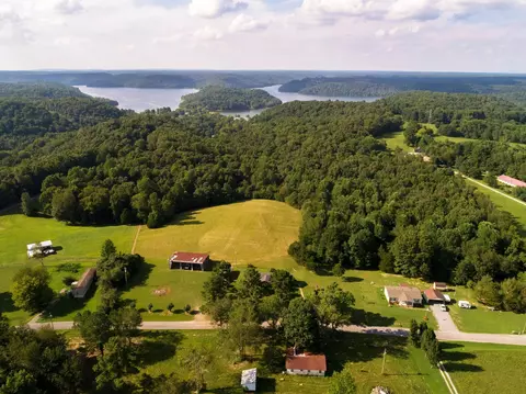 189 Ghea Rd, Normandy, TN 37360 photo 3