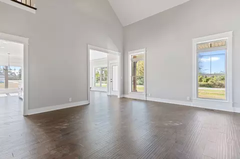 2716 Carousel Dr, Murfreesboro, TN 37128 photo 8