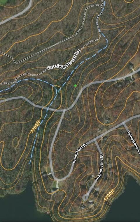 643 St George Dr, Crossville, TN 38558