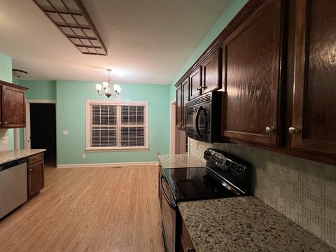 100 Lena Loop, Burns, TN 37029 photo 8