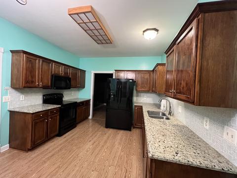 100 Lena Loop, Burns, TN 37029 photo 9