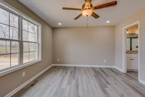 783 Grindstone Holw, Dickson, TN 37055 photo 5