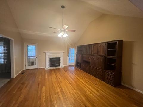 115 Shady Oak Dr, Dickson, TN 37055 photo 4