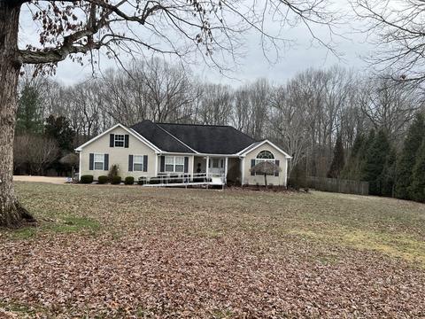115 Shady Oak Dr, Dickson, TN 37055 photo 1