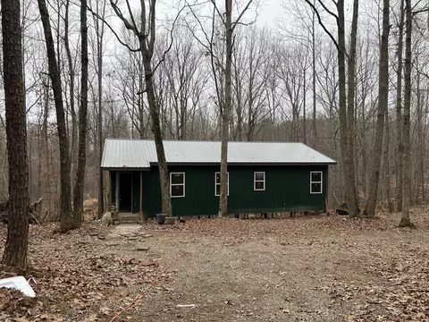 908 Walker Rd, Hampshire, TN 38461