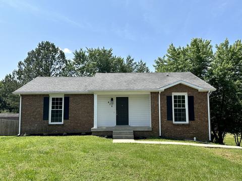 612 Doane Dr, Clarksville, TN 37042