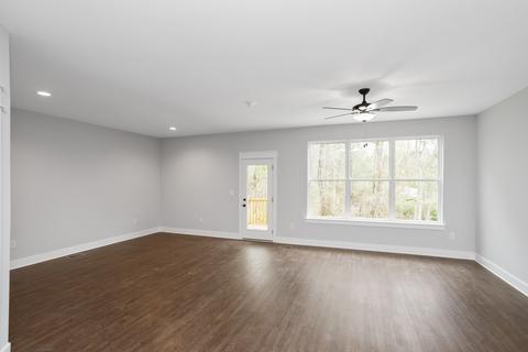 1034 Stonebrook Dr, Dickson, TN 37055 photo 9