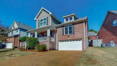 5033 Walden Woods Dr, Hermitage, TN 37076