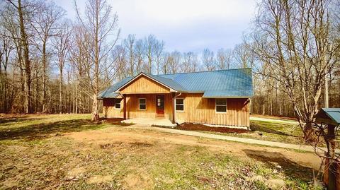 405 Napier Lake Rd, Hohenwald, TN 38462