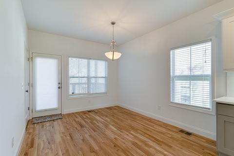 207 Walnut St, Springfield, TN 37172 photo 7