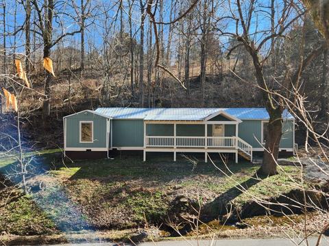 2179 Hackney Rd, Greenbrier, TN 37073 photo 1