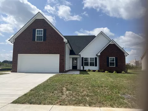 205 Meadowbrook Dr, Shelbyville, TN 37160