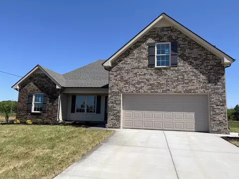 208 Meadowbrook Dr, Shelbyville, TN 37160