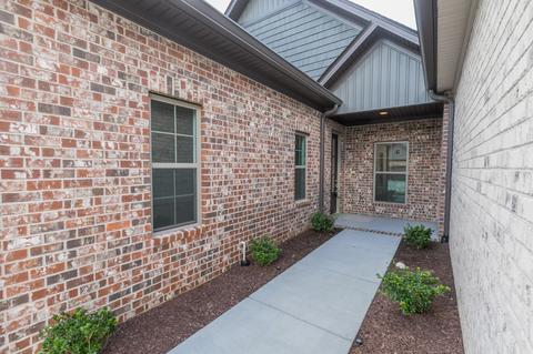 422 W Foxrun, Springfield, TN 37172 photo 3