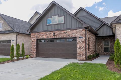 422 W Foxrun, Springfield, TN 37172