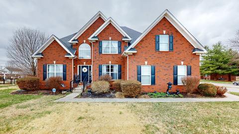 1722 Joben Dr, Murfreesboro, TN 37128