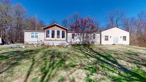 2776 Williamsport Pike, Columbia, TN 38401
