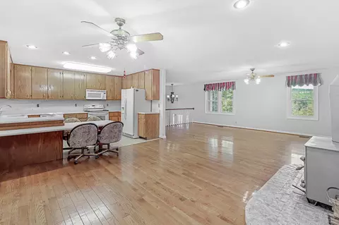 10816 E Brainerd Rd, Apison, TN 37302 photo 11